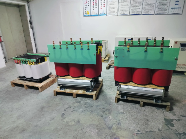 安乡KS11-1000KVA矿用变压器